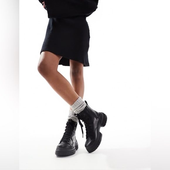 Sorel ONA AVE Women’s Black Waterproof Leather Platform Combat Boot Size 9 - Picture 3 of 17